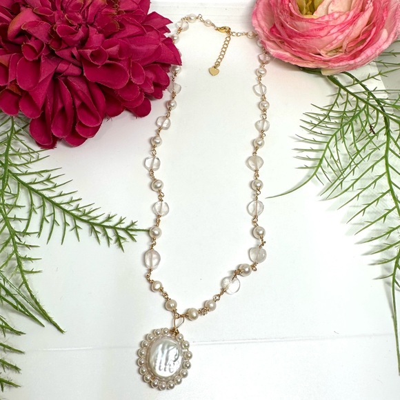 NEW⚜️Baroque Pearl Hand Wired Charm Necklace - Picture 3 of 7